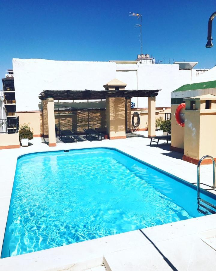 Agua I & Seasonal Pool By Ele Apartments Malaga Bagian luar foto